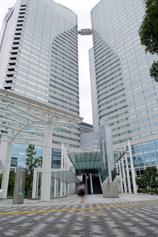 P1400516-2.JPG
